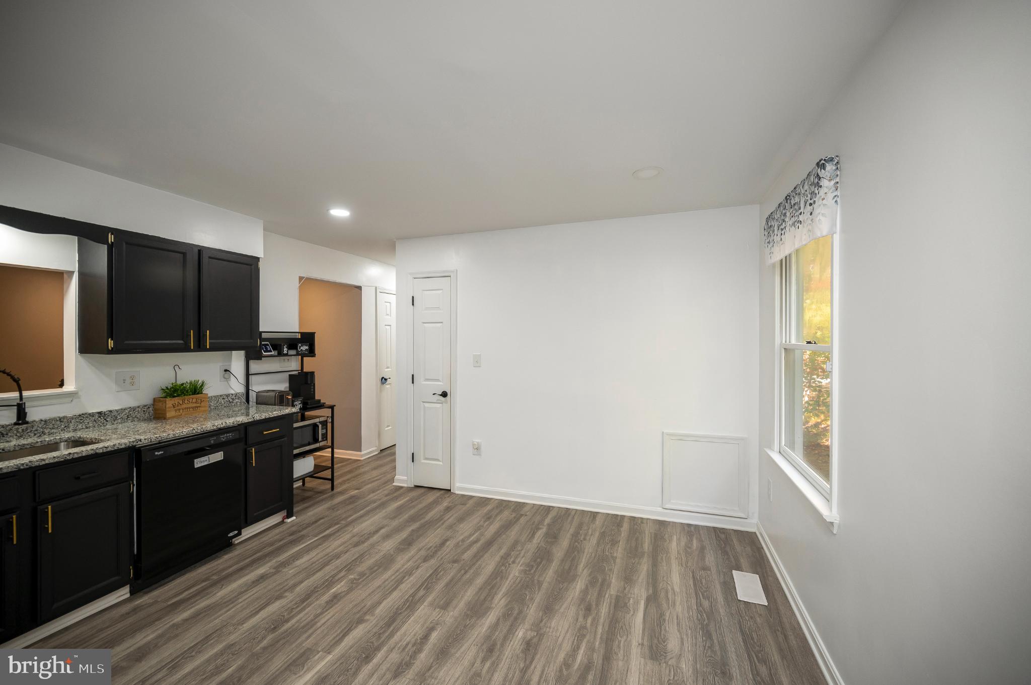 LAKE WILDERNESS - Residential