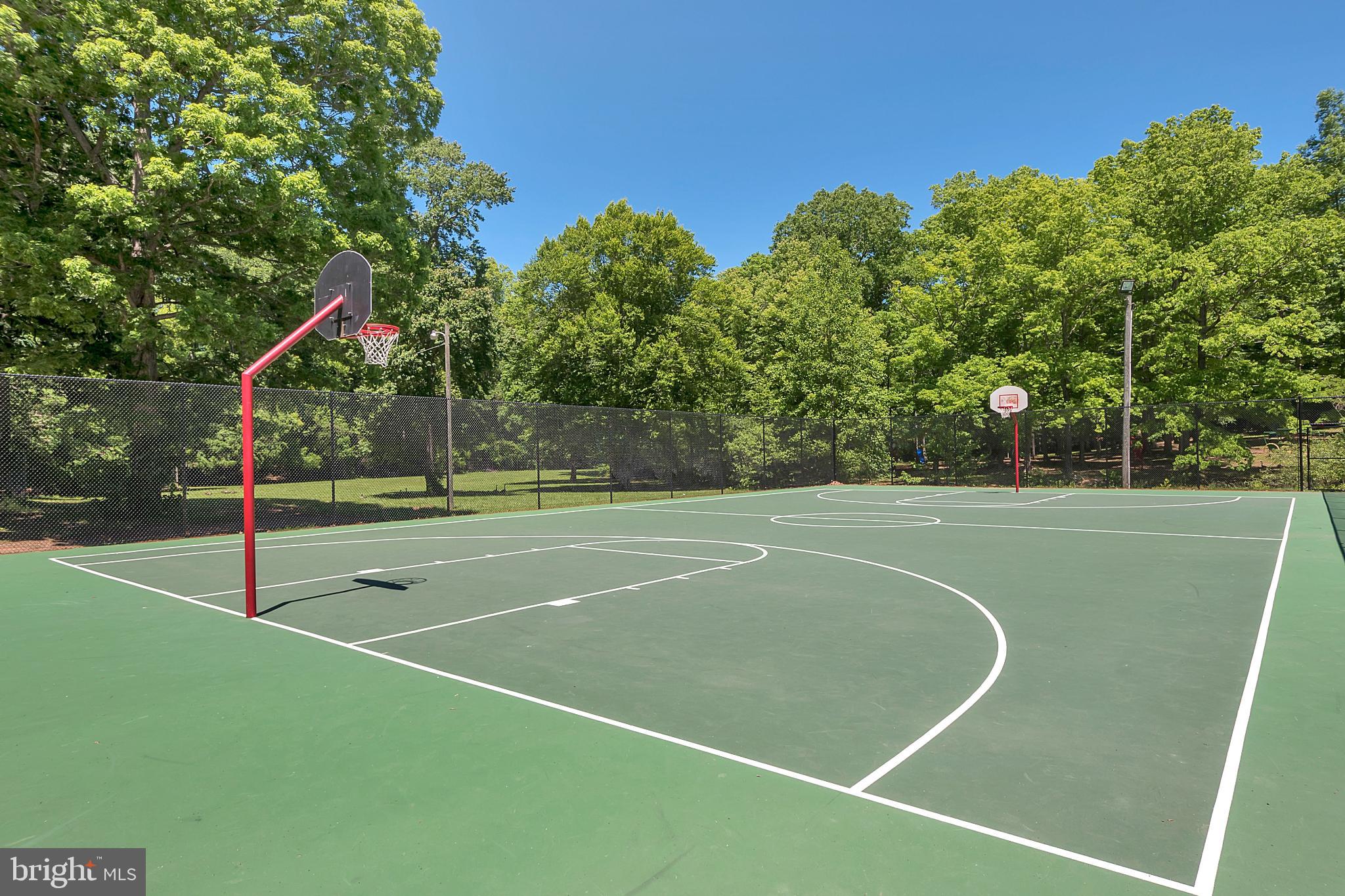 LAKE WILDERNESS - Residential