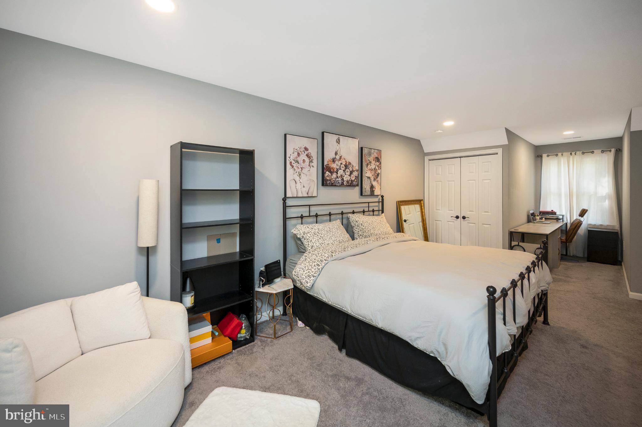 LAKE WILDERNESS - Residential