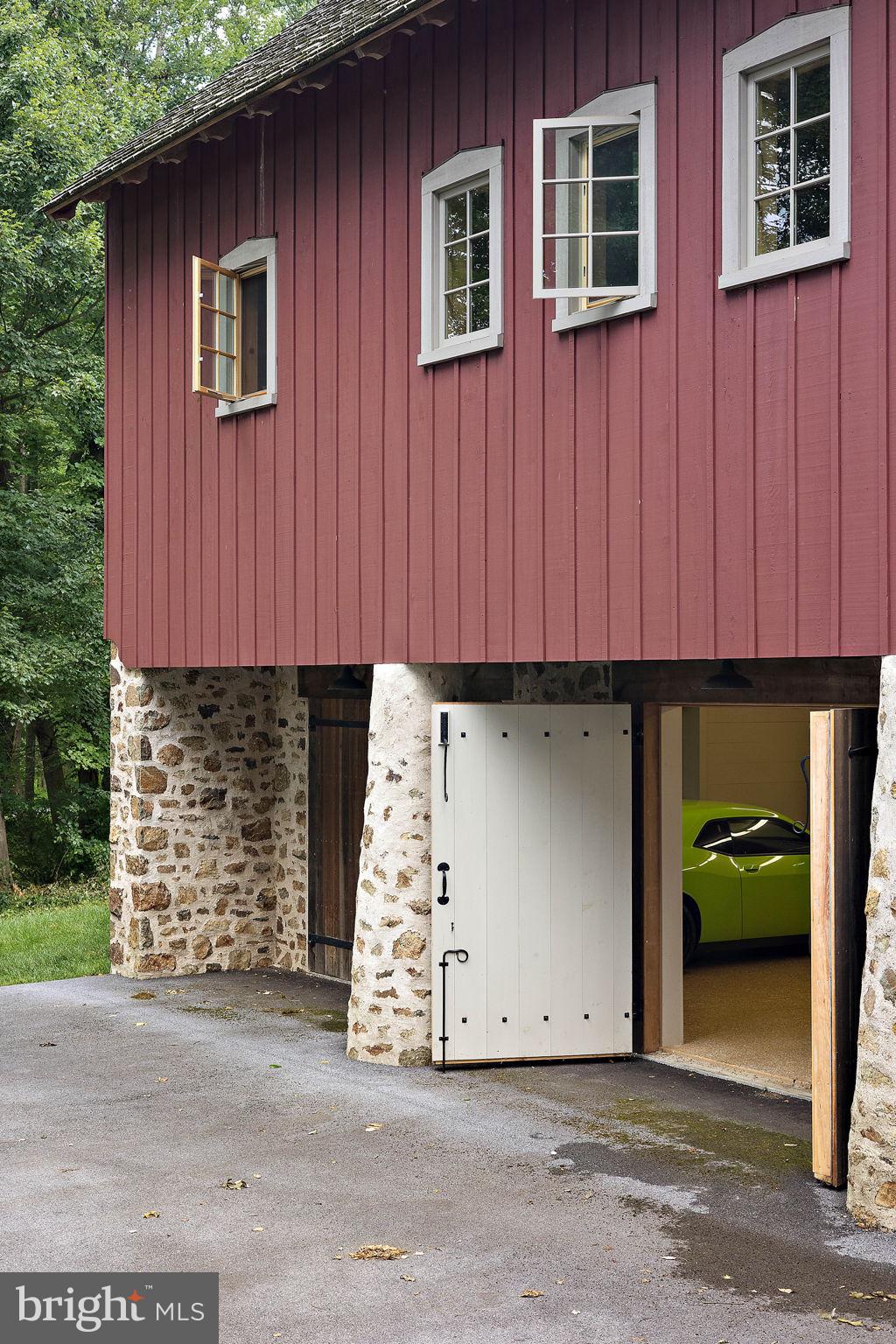 OLDEBULLTOWNVILLAGE - Residential