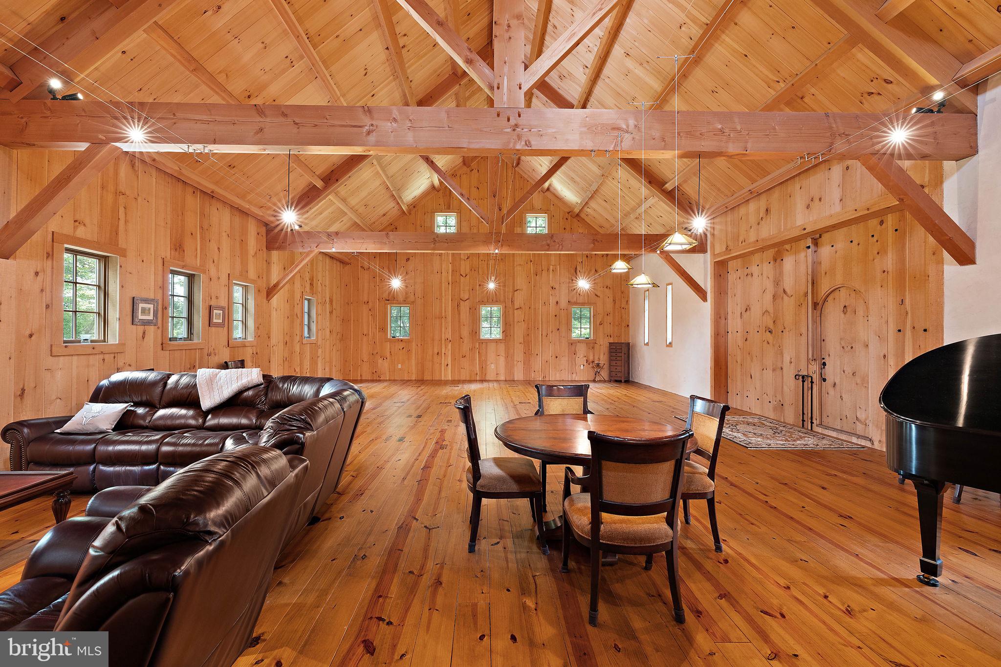 OLDEBULLTOWNVILLAGE - Residential