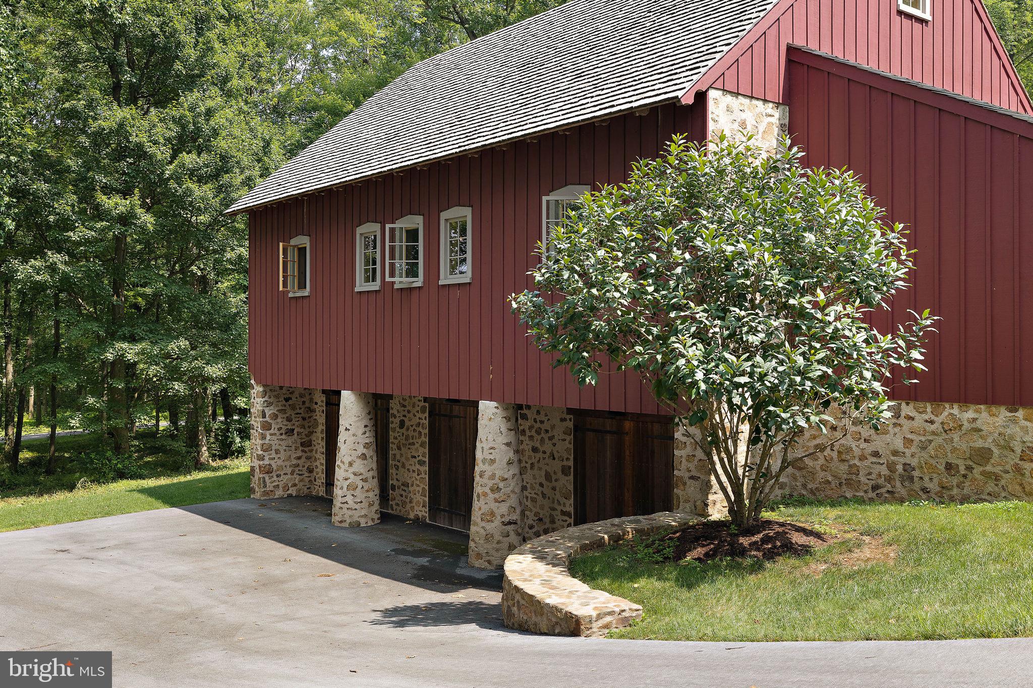 OLDEBULLTOWNVILLAGE - Residential