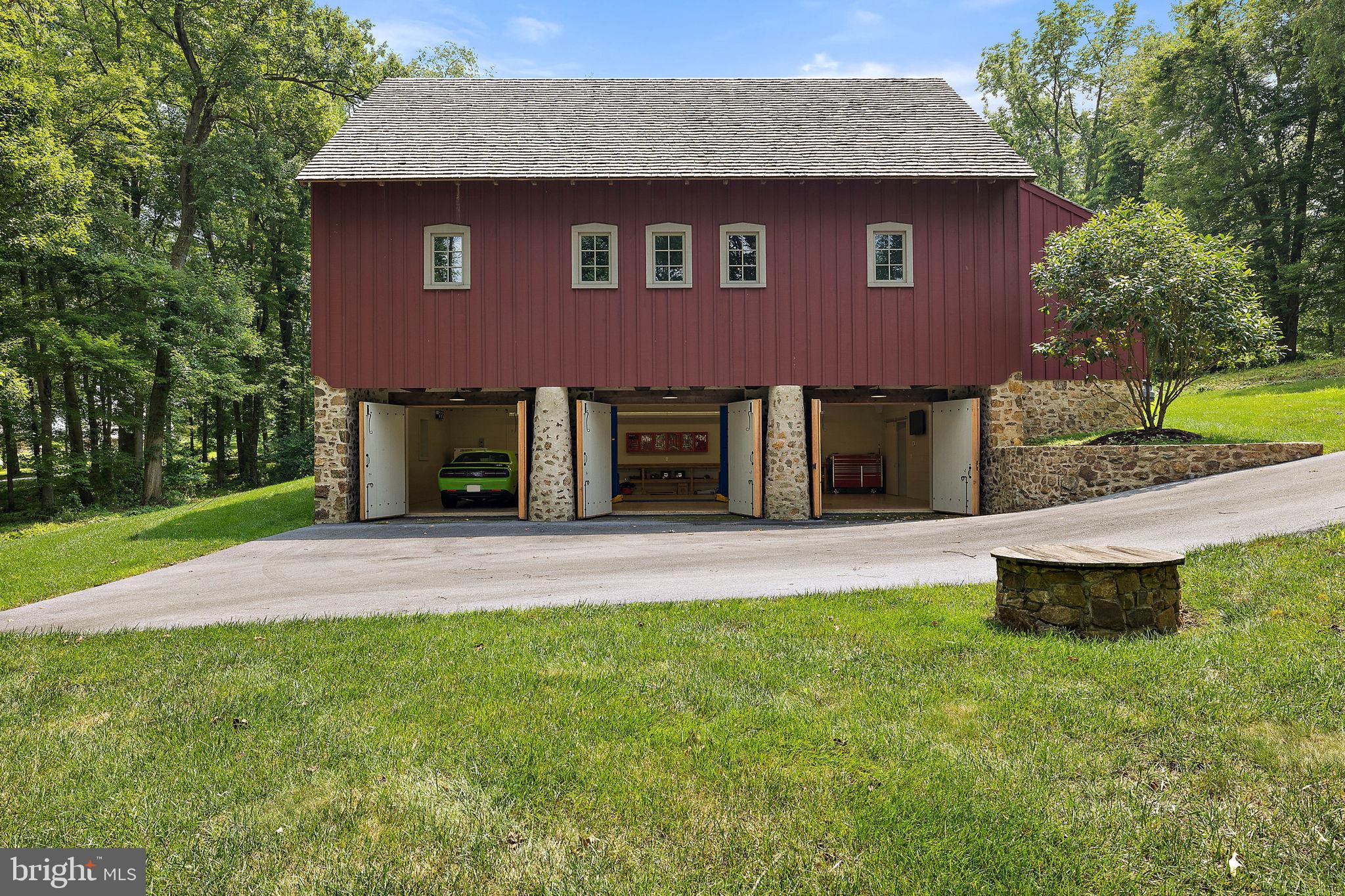 OLDEBULLTOWNVILLAGE - Residential