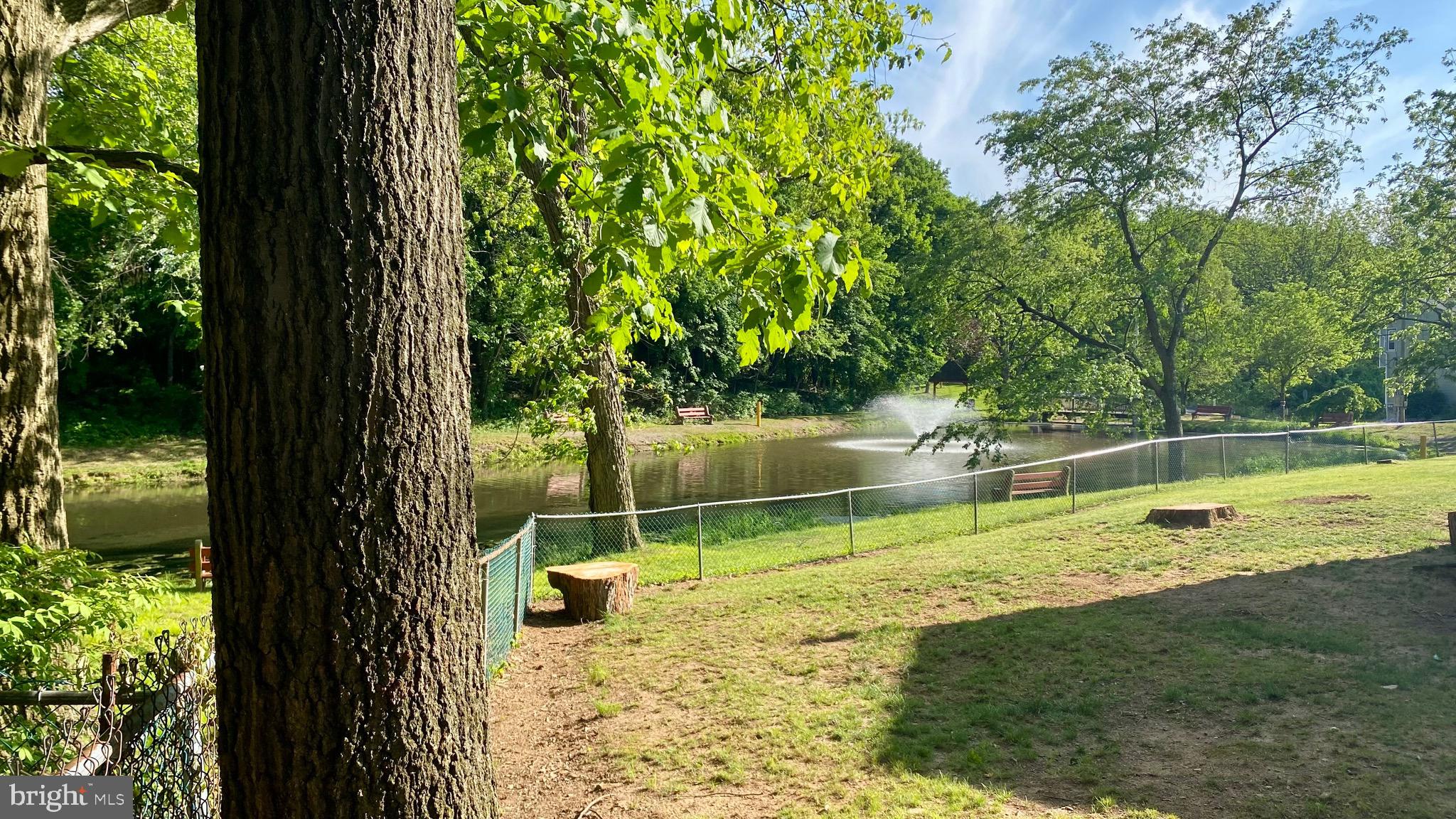 DOWNTOWN - Commercial Lease