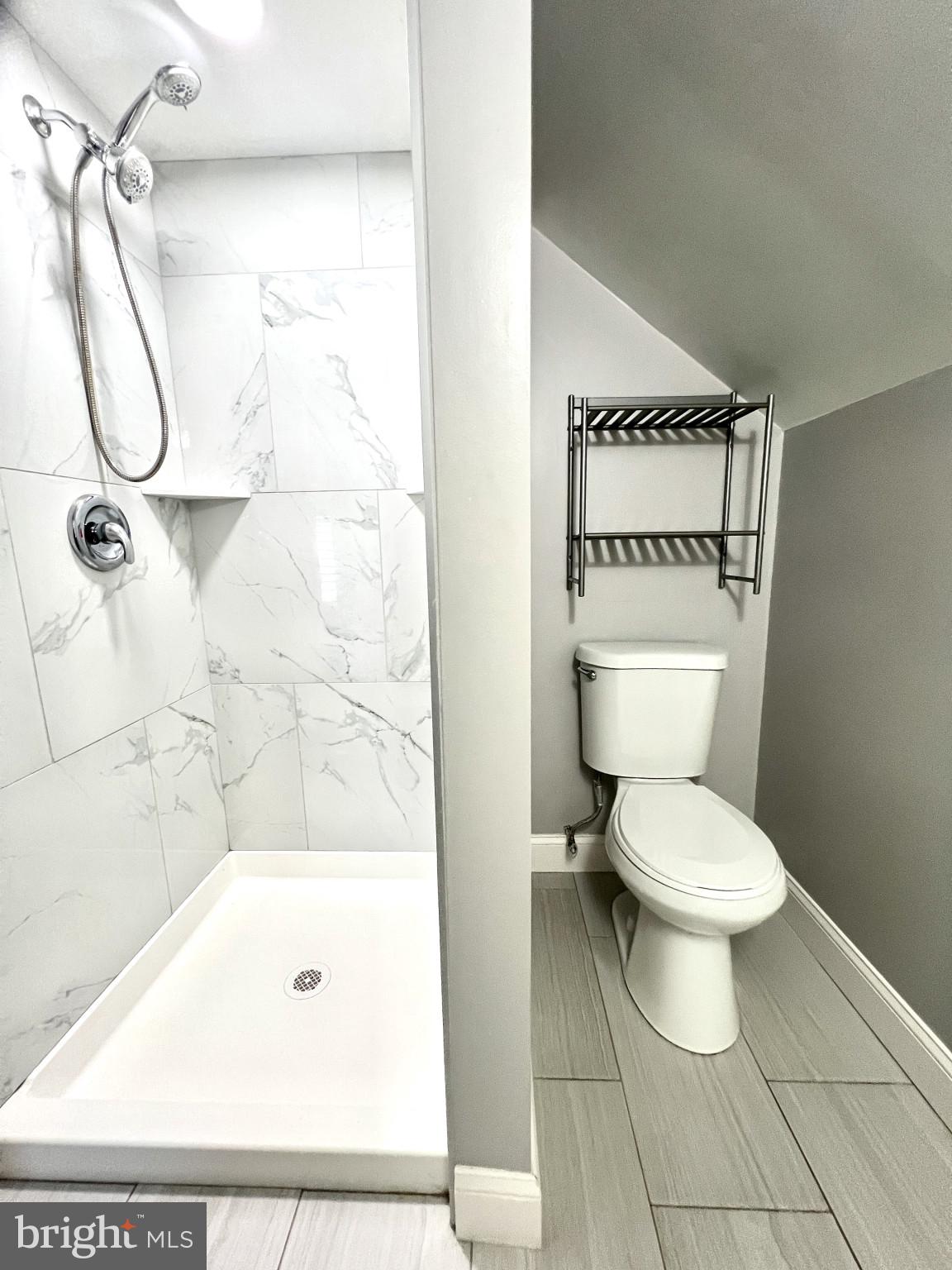 HAGERSTOWN - Residential