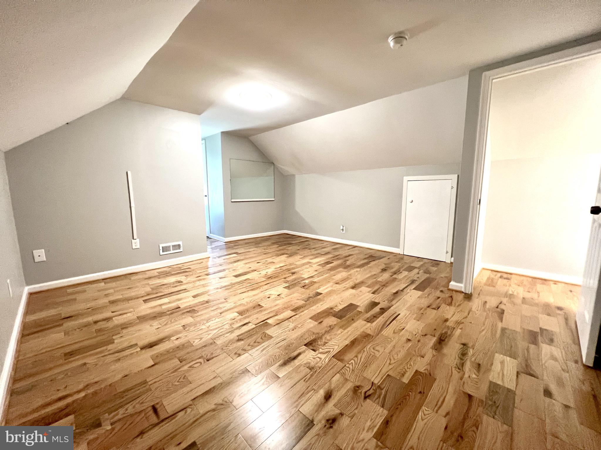 HAGERSTOWN - Residential