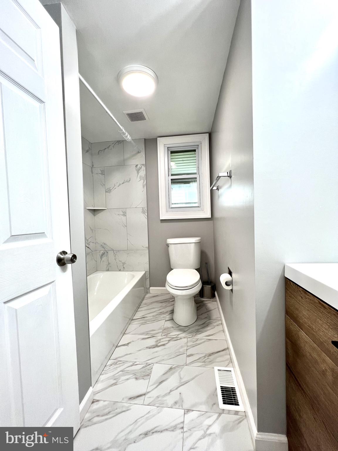 HAGERSTOWN - Residential