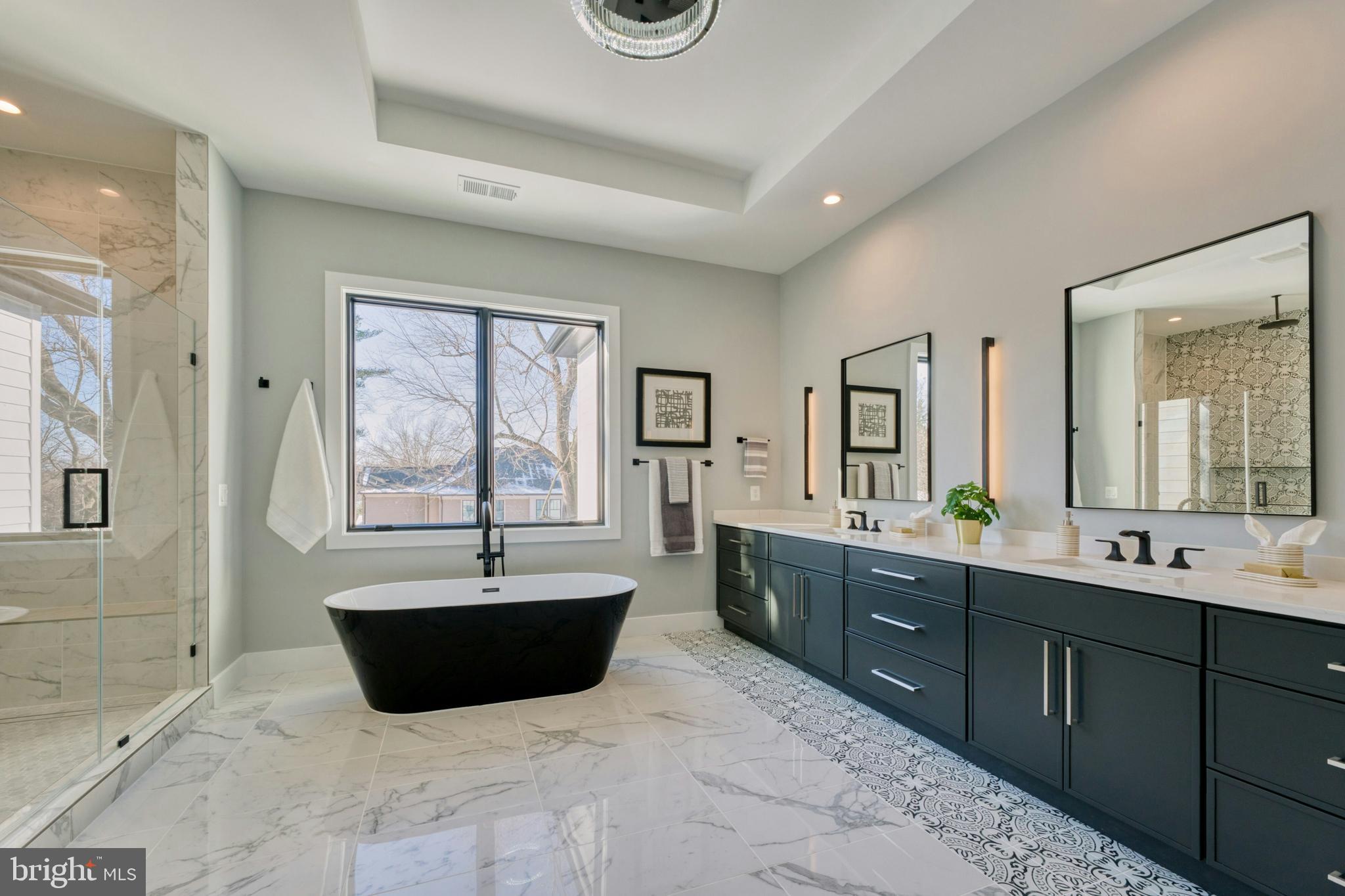 WEST LANGLEY - Residential