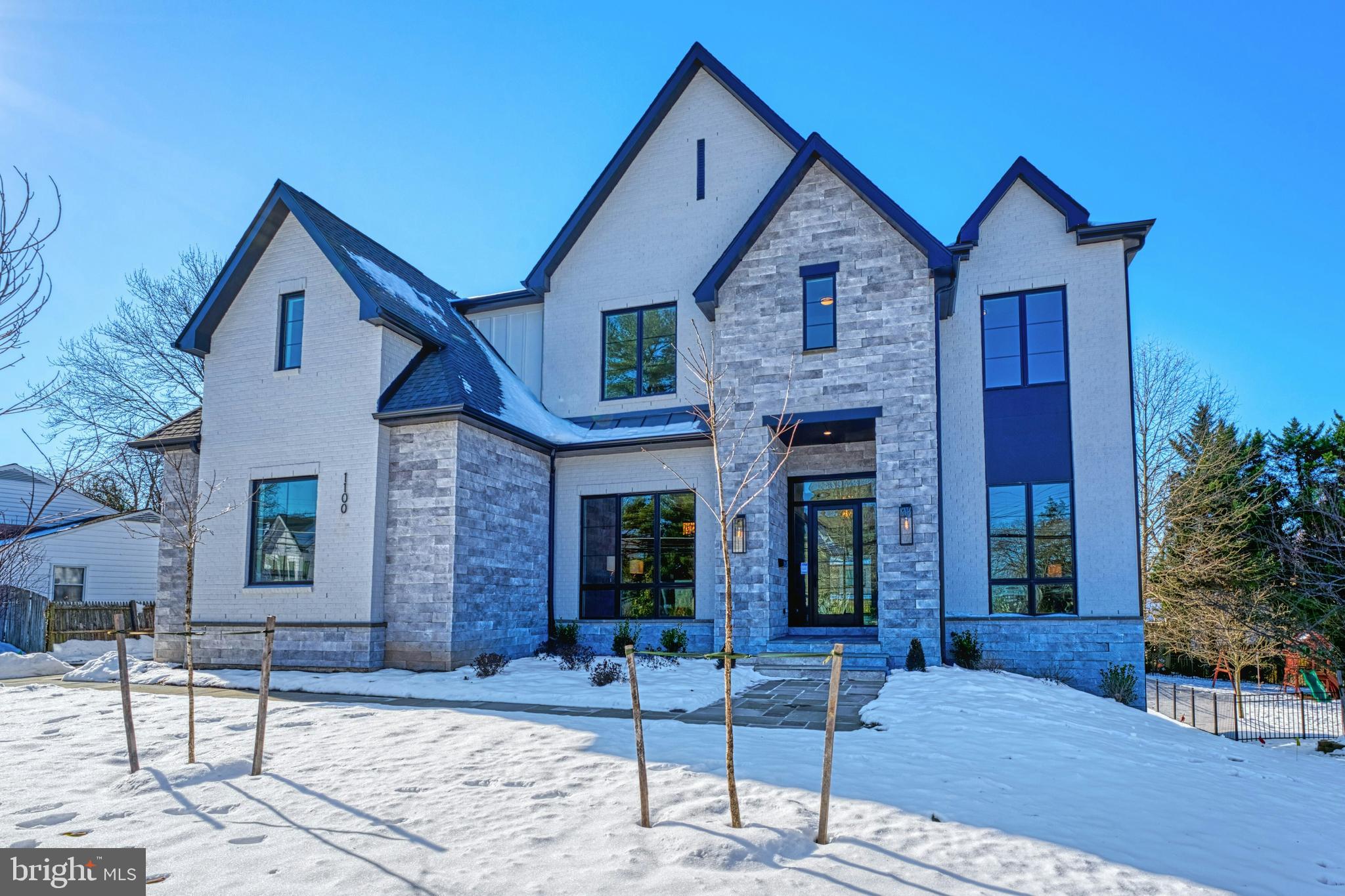 WEST LANGLEY - Residential