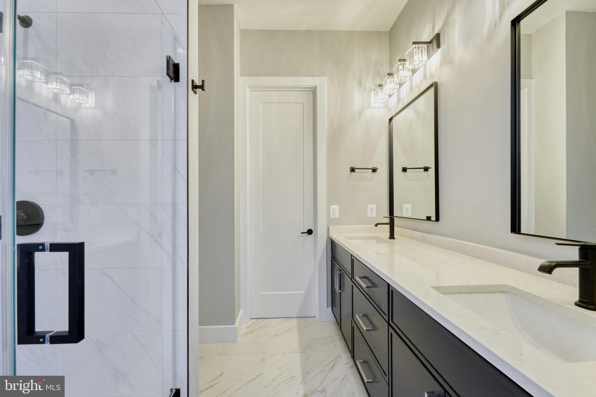 WEST LANGLEY - Residential