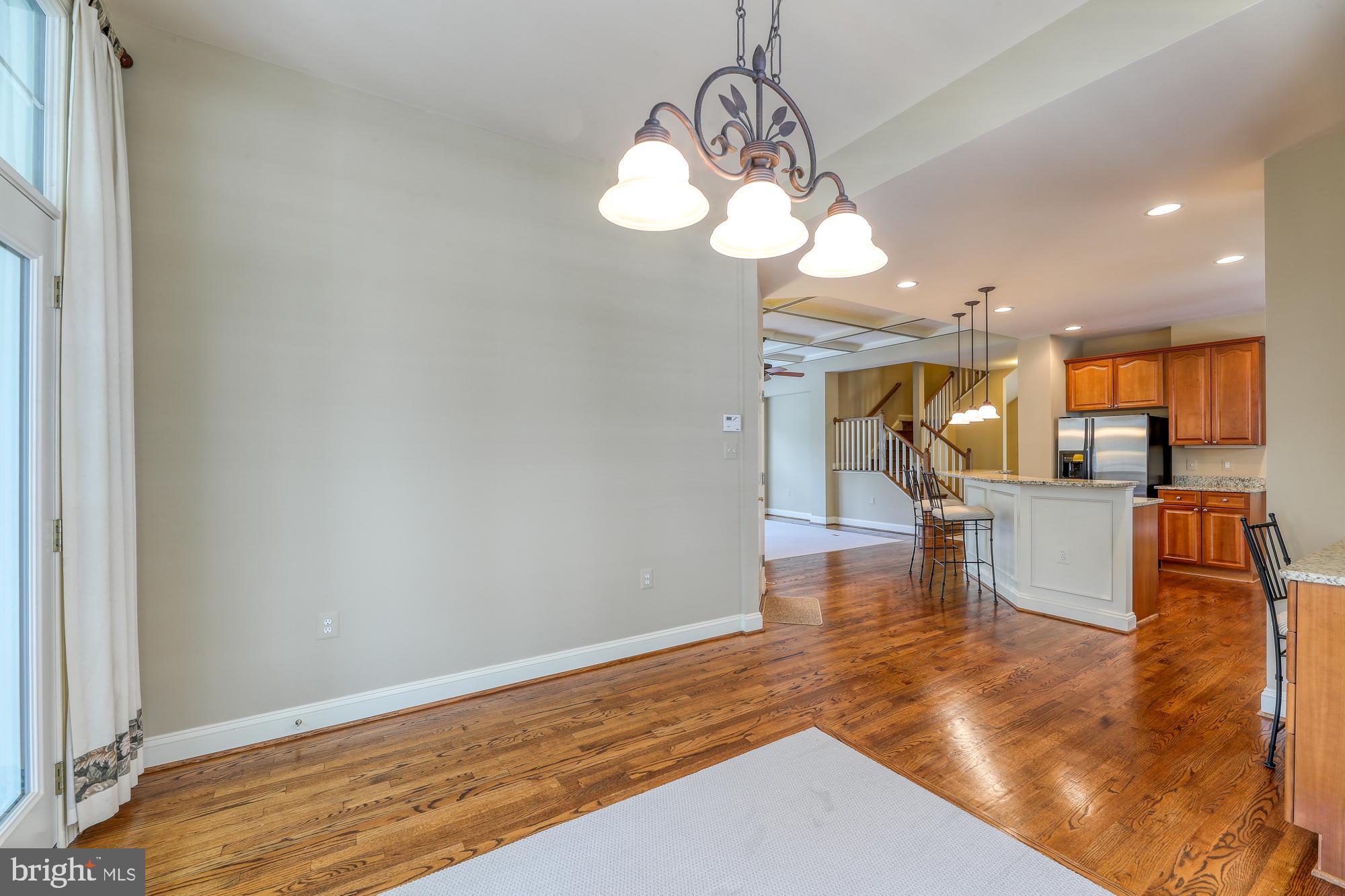 MAPLE TRACE - Residential