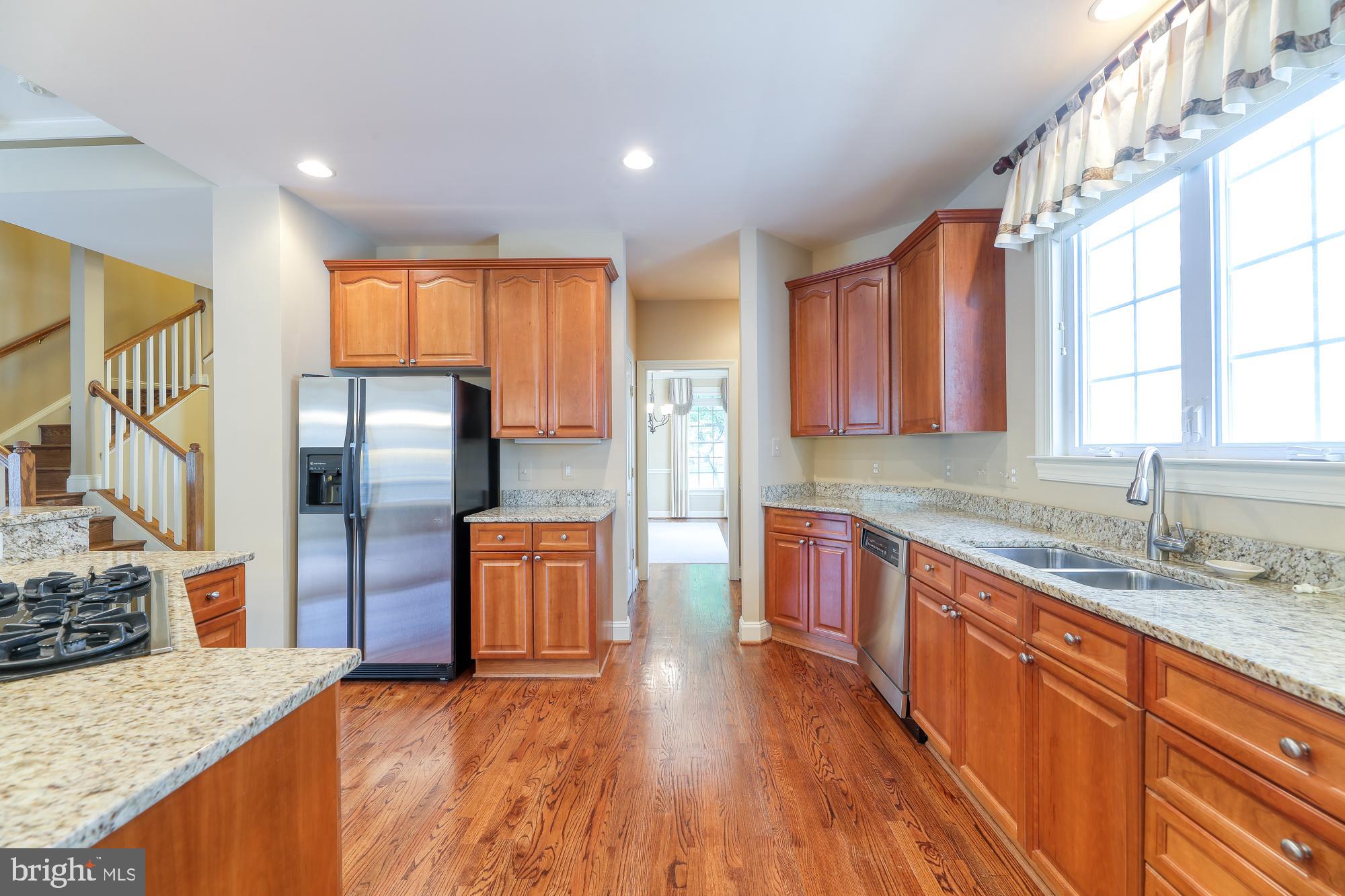 MAPLE TRACE - Residential