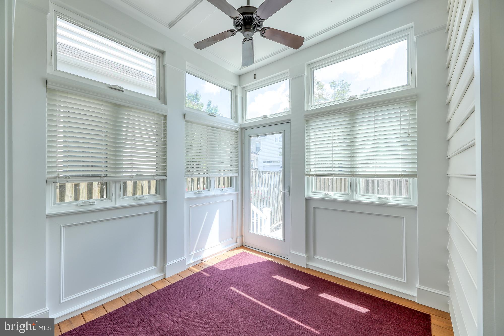 MAPLE TRACE - Residential