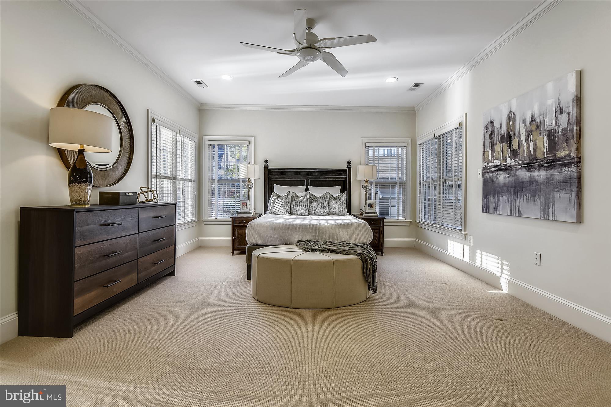 ROSEMONT - Residential