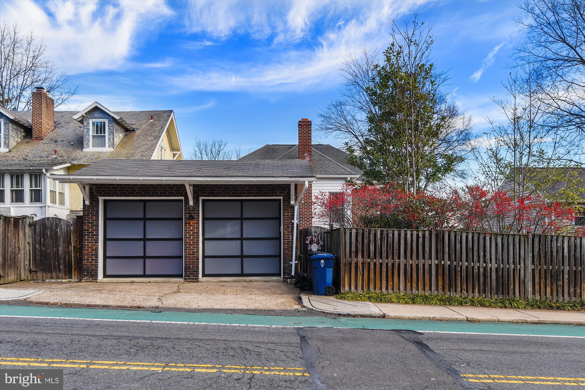 ROSEMONT - Residential