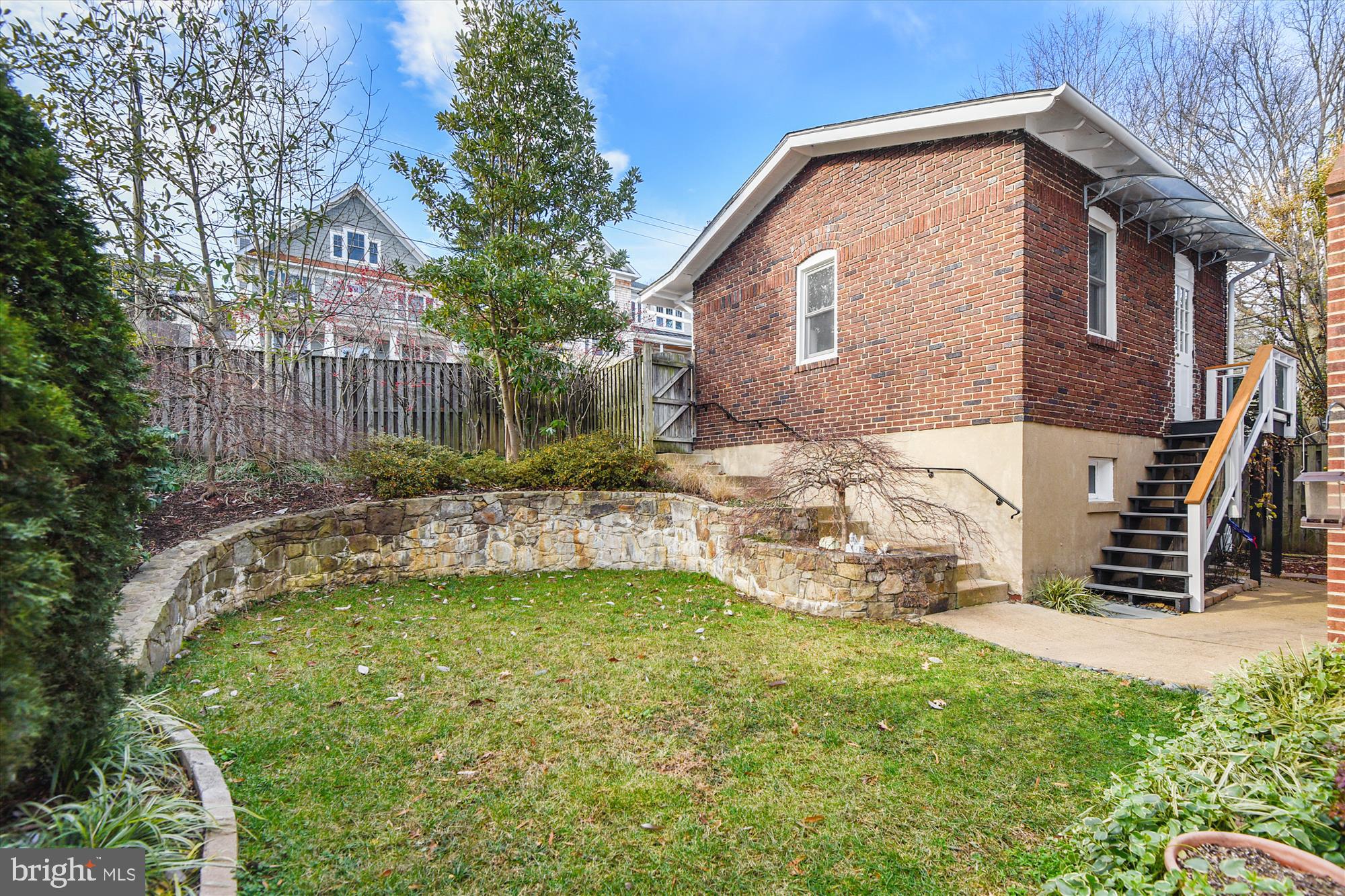 ROSEMONT - Residential