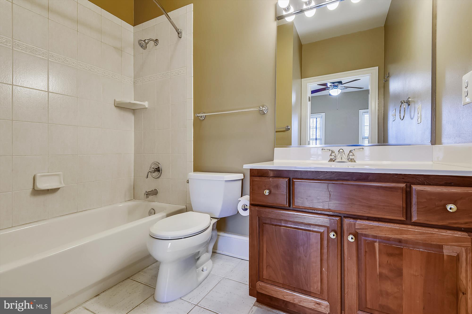 ROSEMONT - Residential