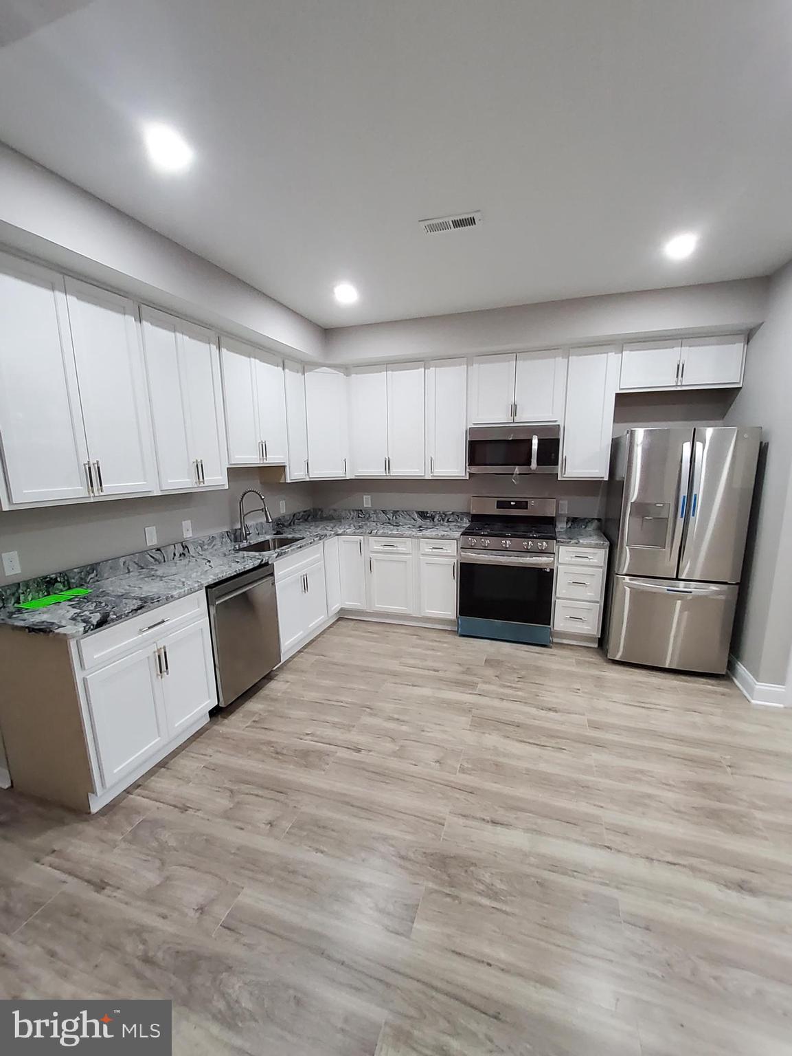 MOUNT WINANS - Residential