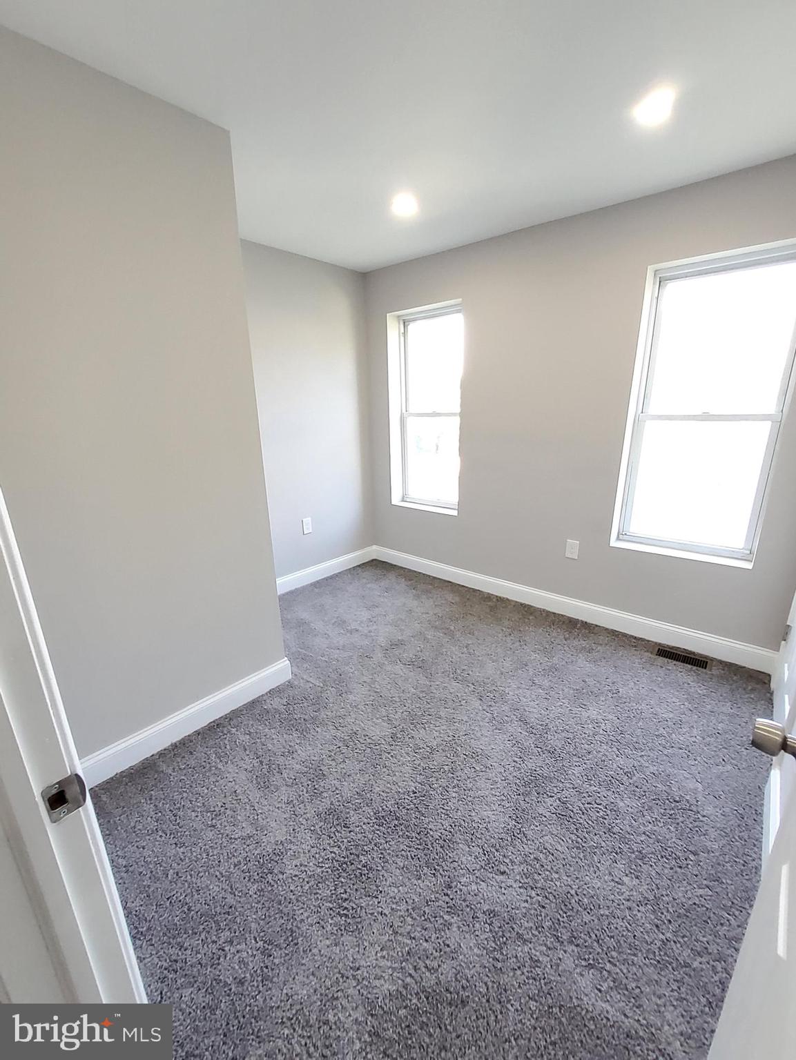 MOUNT WINANS - Residential