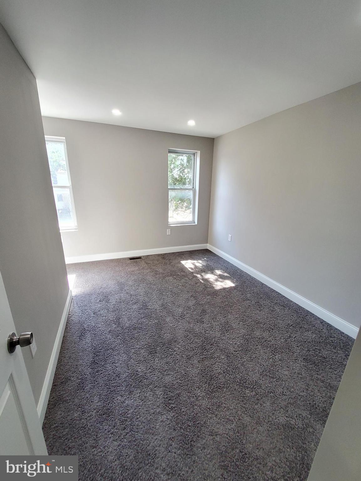 MOUNT WINANS - Residential