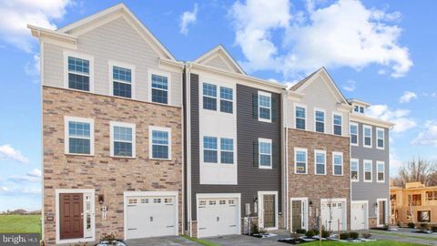 5046 SILVER OAK DRIVE ROSEDALE MD 21237
