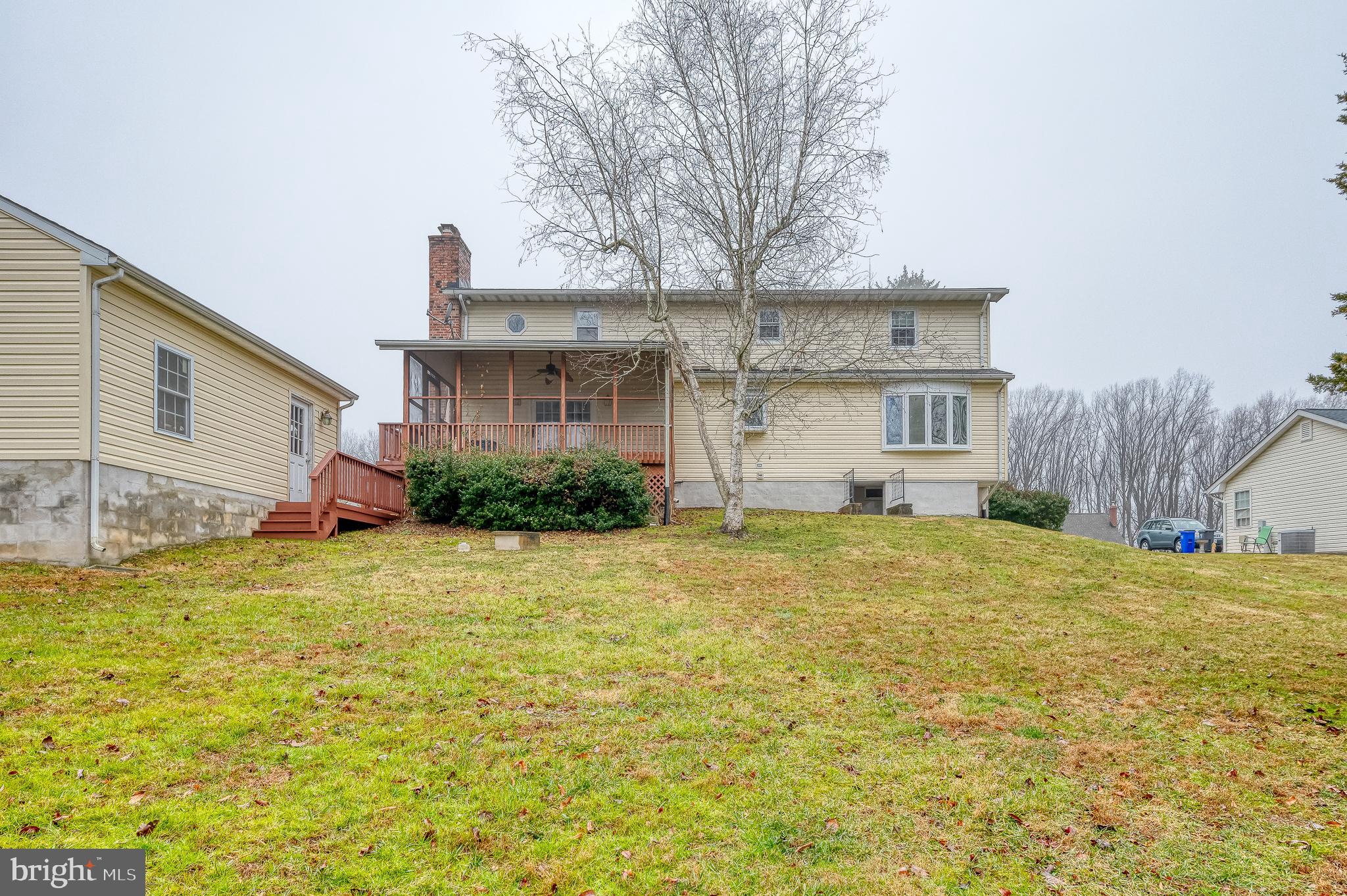 VILLAGE CARRS MILL - Residential