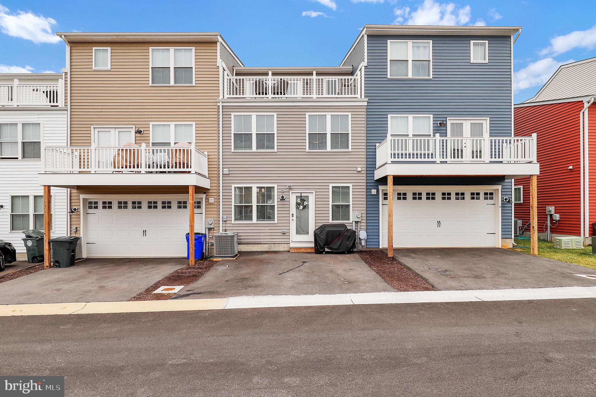 GAMBRILL VIEW - Residential