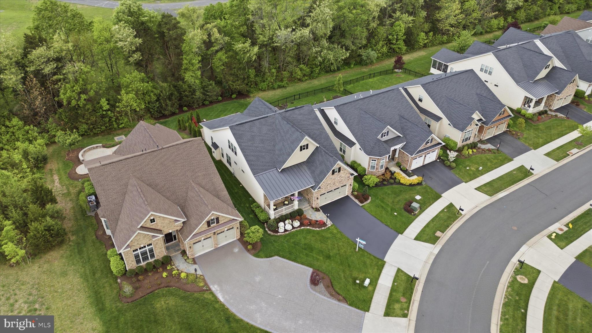 REGENCY AT CREEKSIDE - Residential