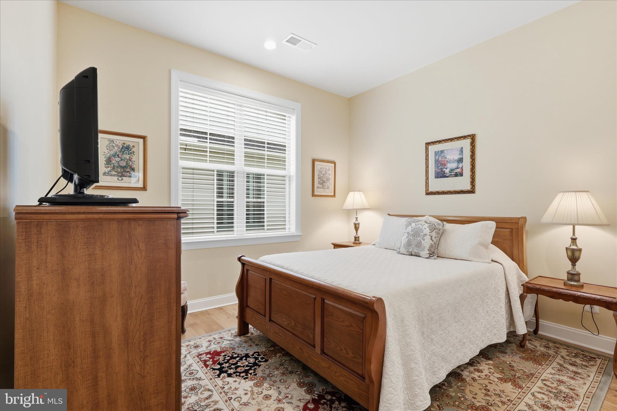 REGENCY AT CREEKSIDE - Residential