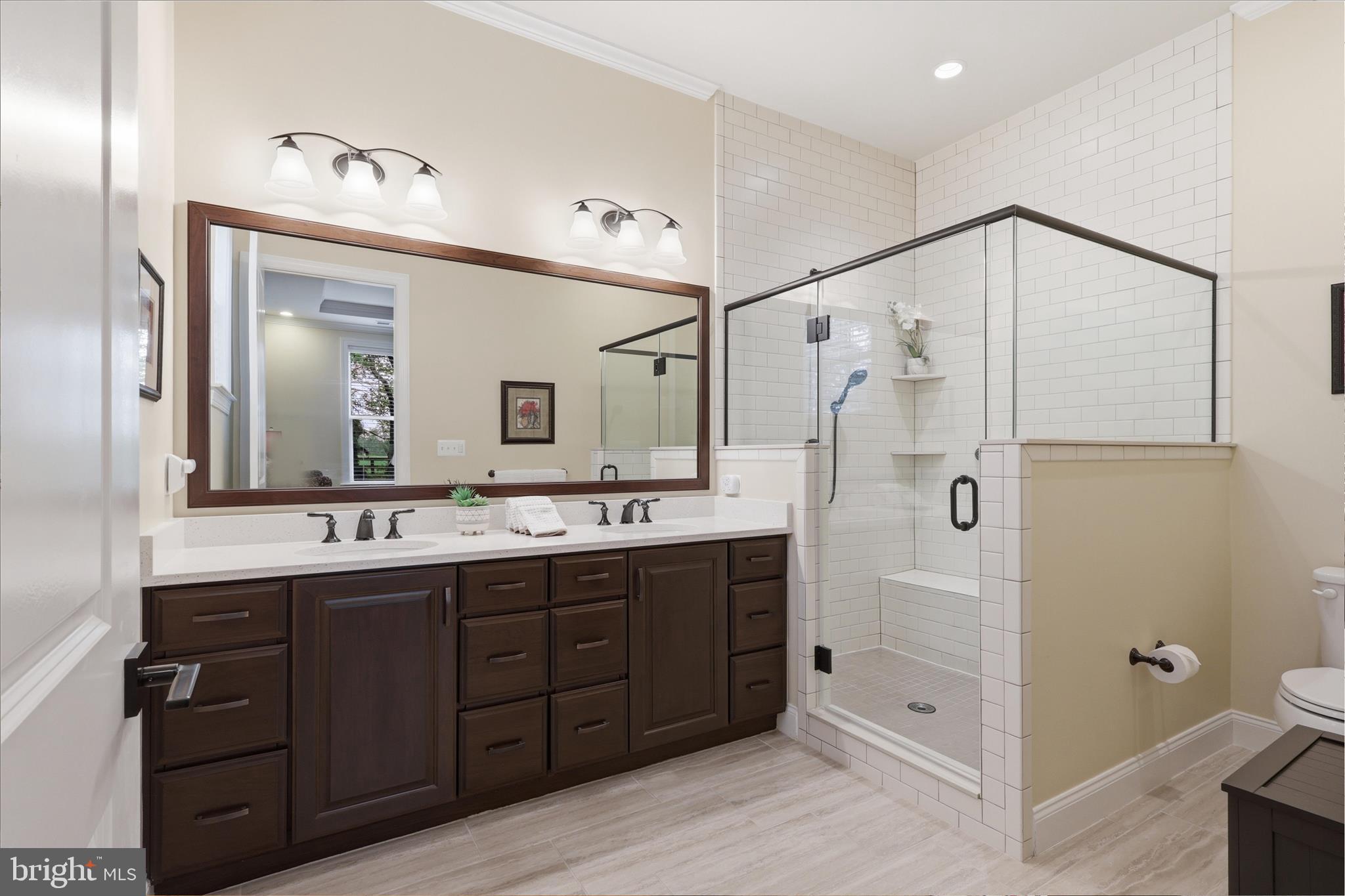 REGENCY AT CREEKSIDE - Residential