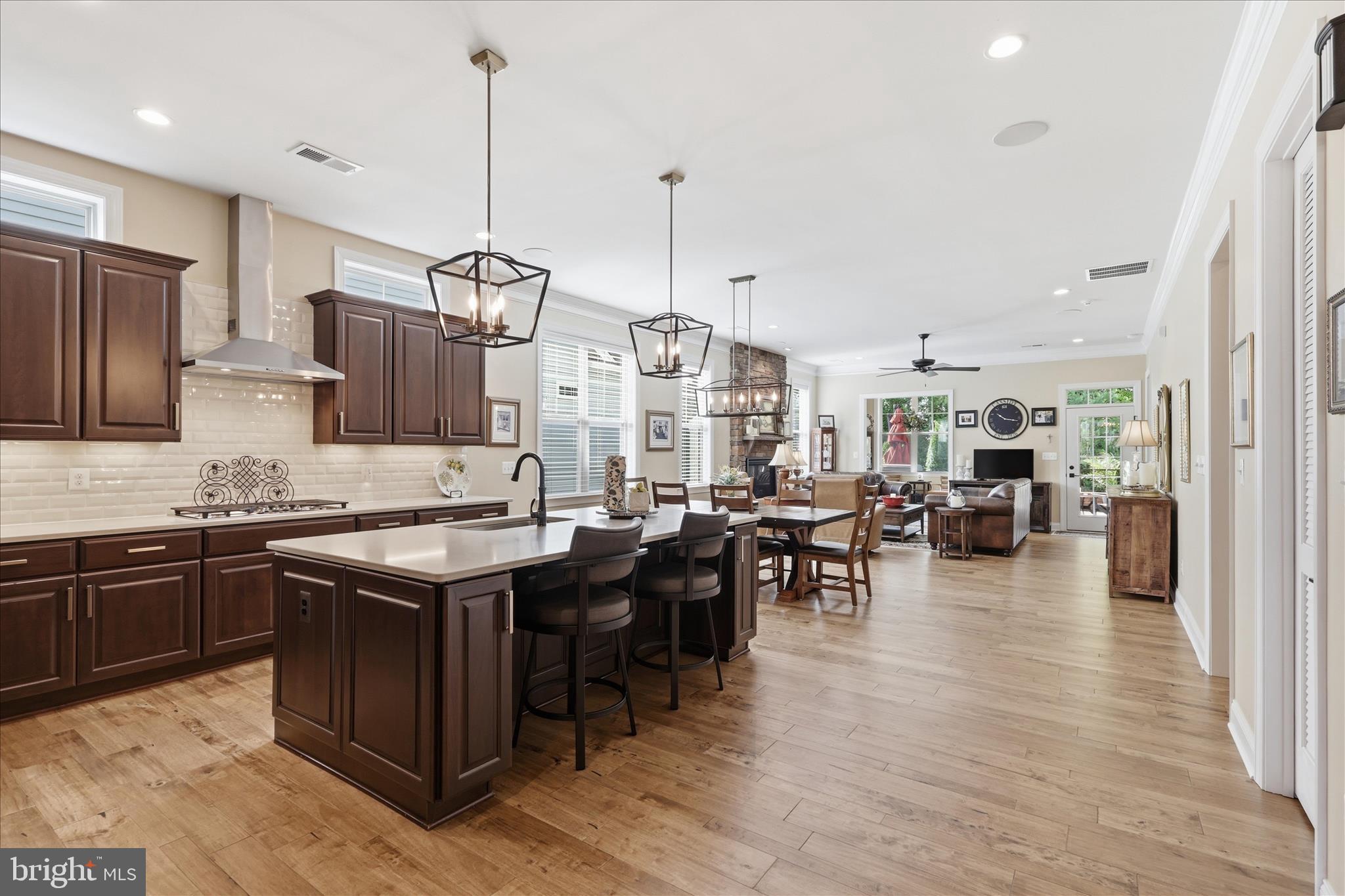 REGENCY AT CREEKSIDE - Residential