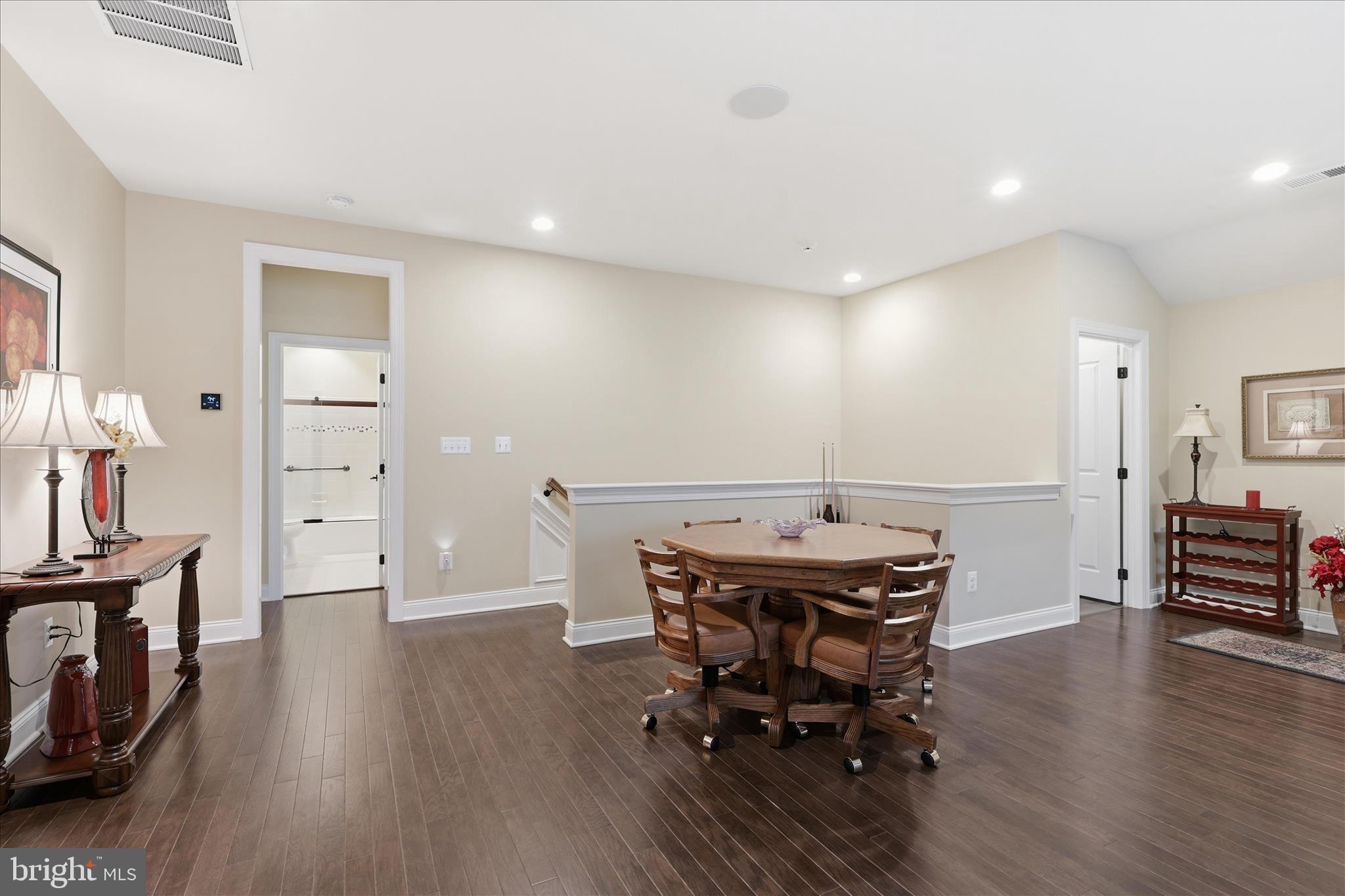 REGENCY AT CREEKSIDE - Residential