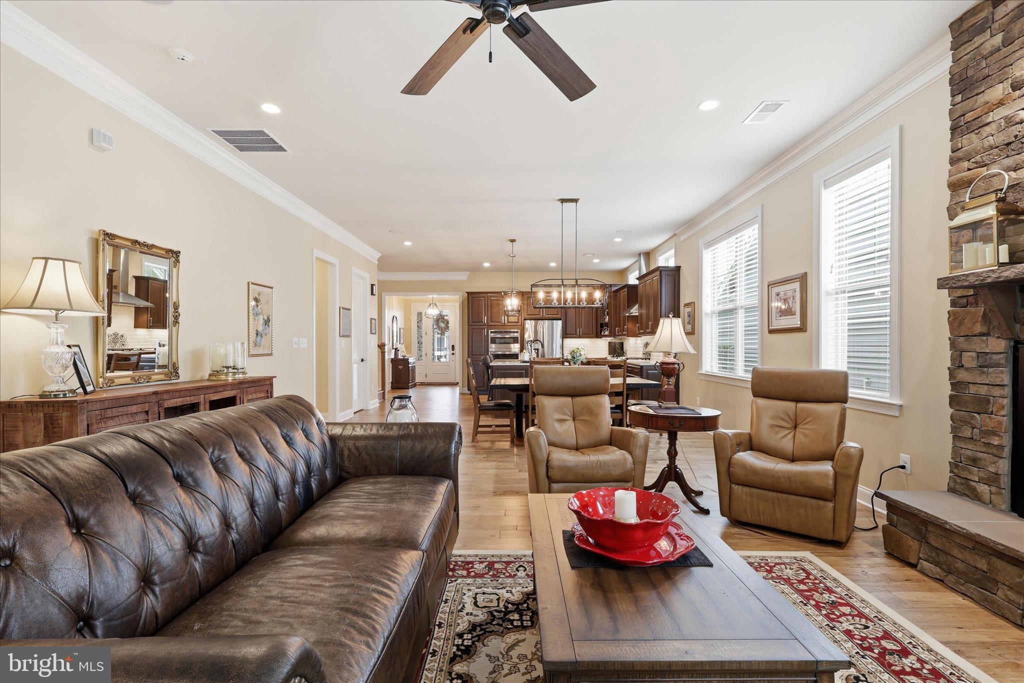 REGENCY AT CREEKSIDE - Residential