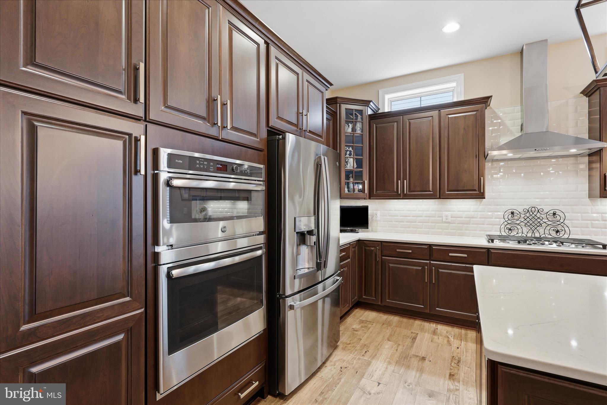 REGENCY AT CREEKSIDE - Residential