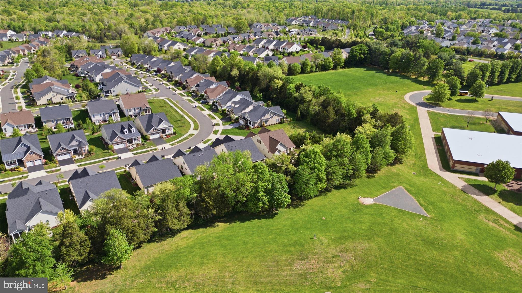 REGENCY AT CREEKSIDE - Residential