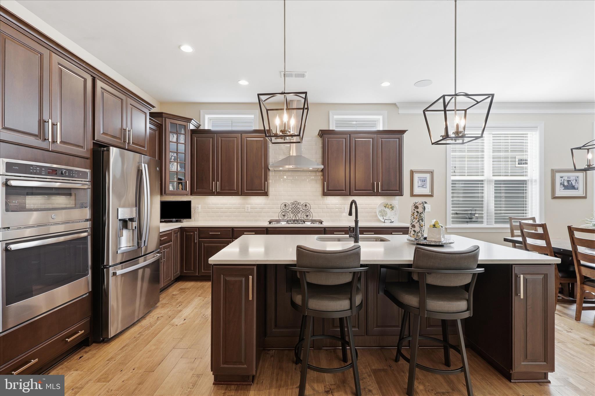 REGENCY AT CREEKSIDE - Residential