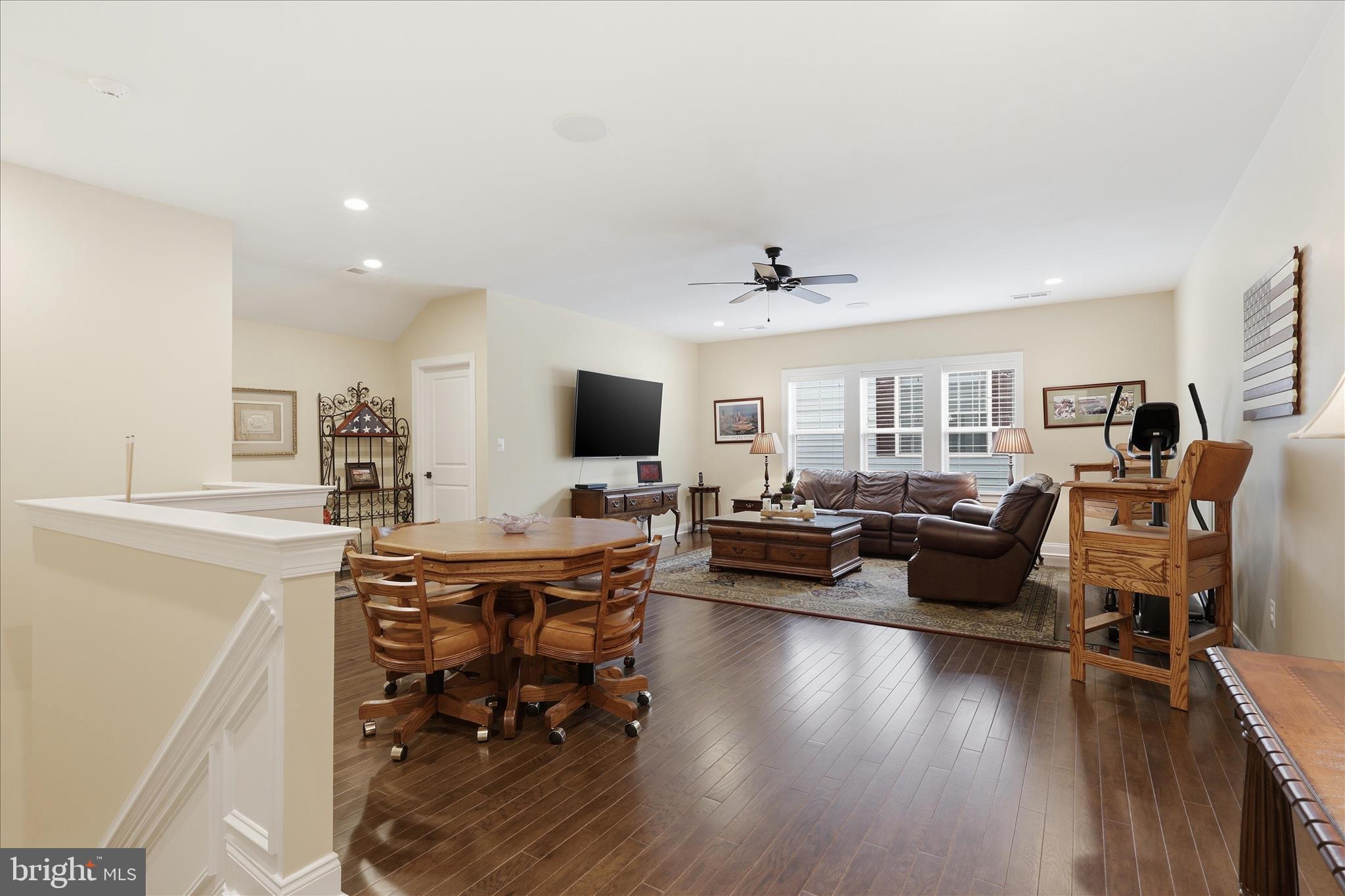 REGENCY AT CREEKSIDE - Residential