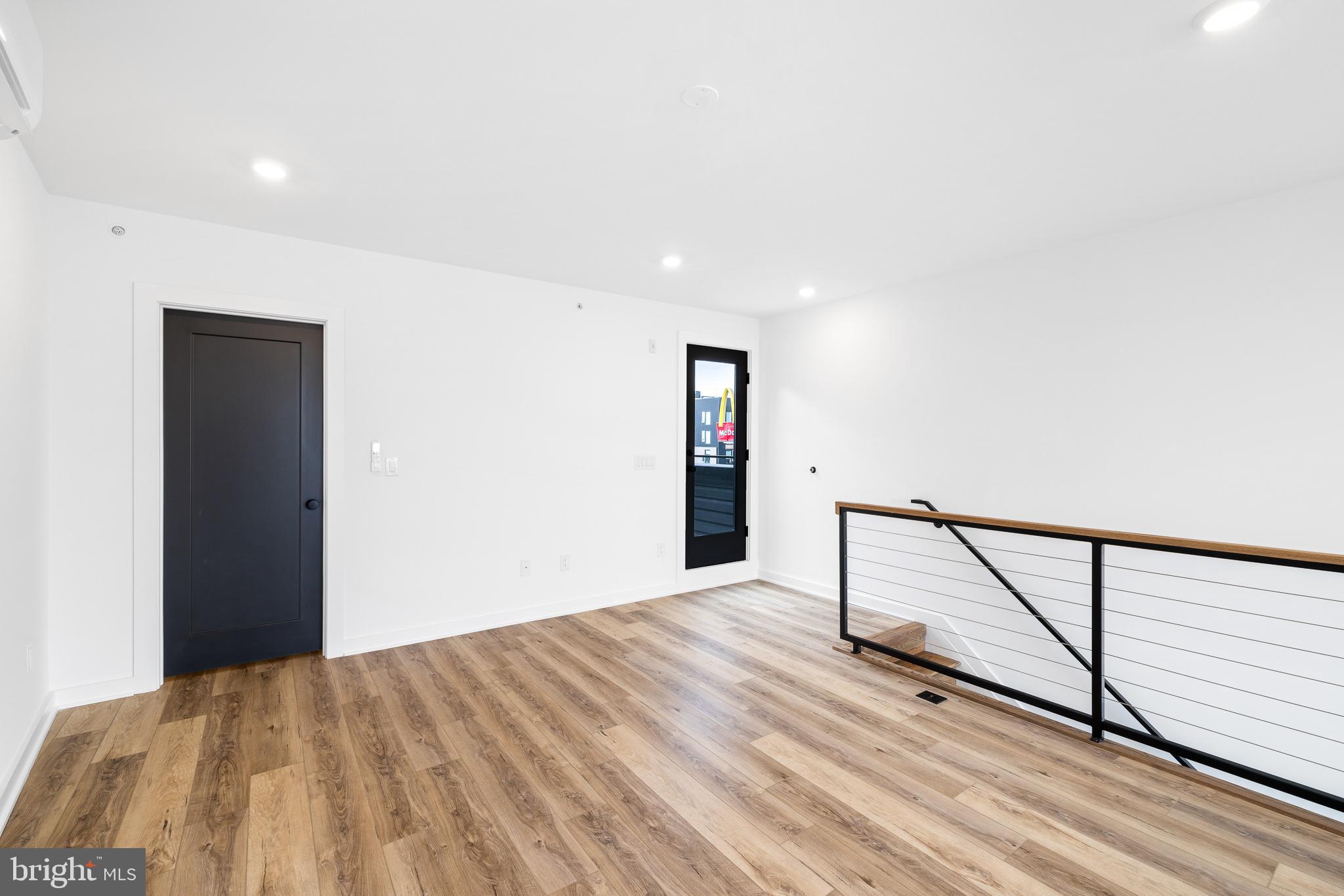 FISHTOWN - Residential Lease