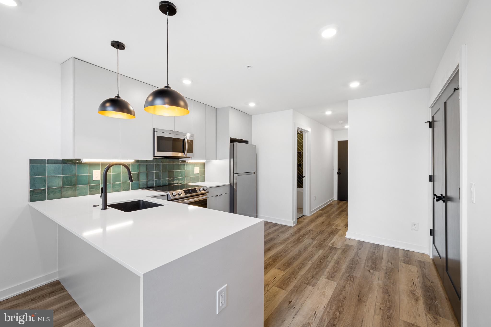 FISHTOWN - Residential Lease