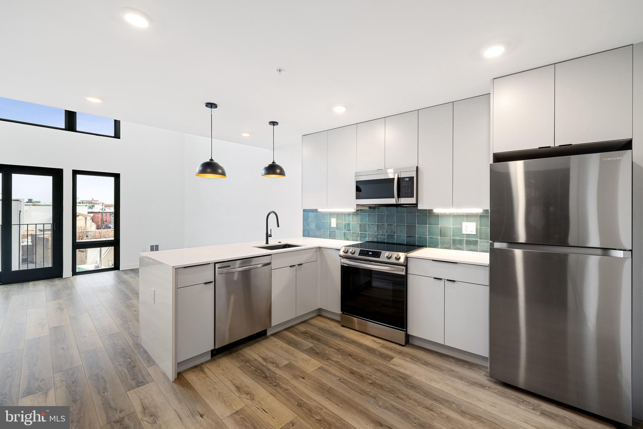 FISHTOWN - Residential Lease