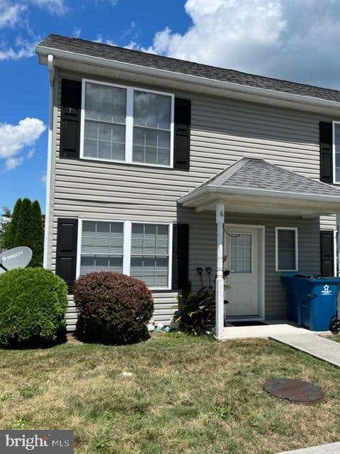 Townhouse For Rent - 6 W Cabin Hollow Road<br/> York County, DILLSBURG, PA 17019