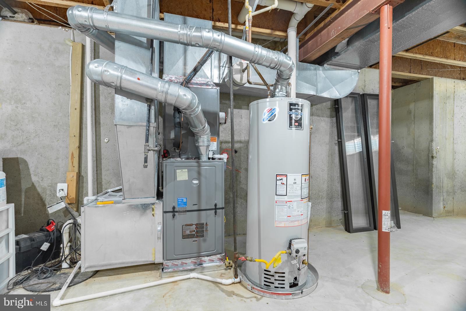 FOX RUN ESTATES - Residential