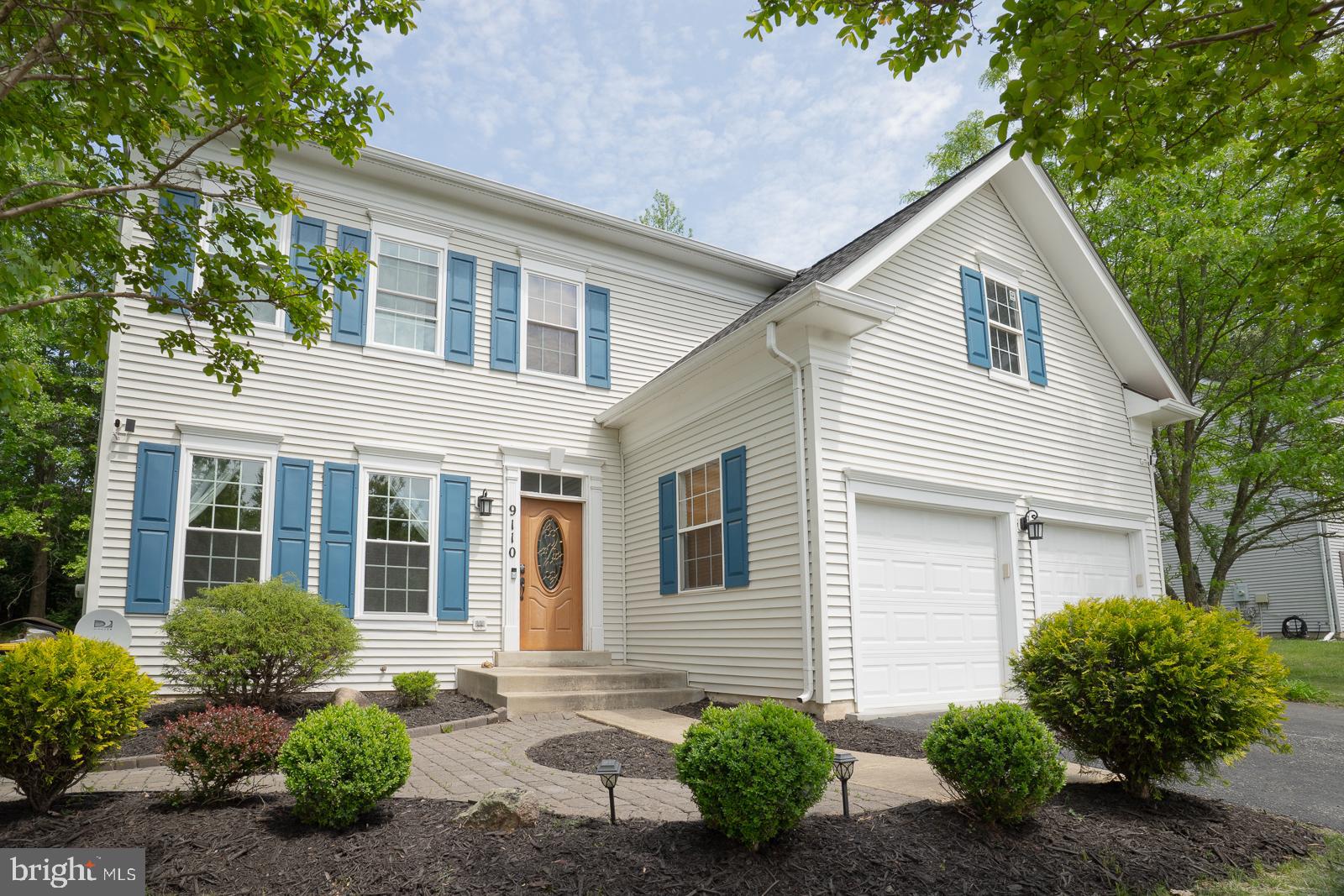 FOX RUN ESTATES - Residential