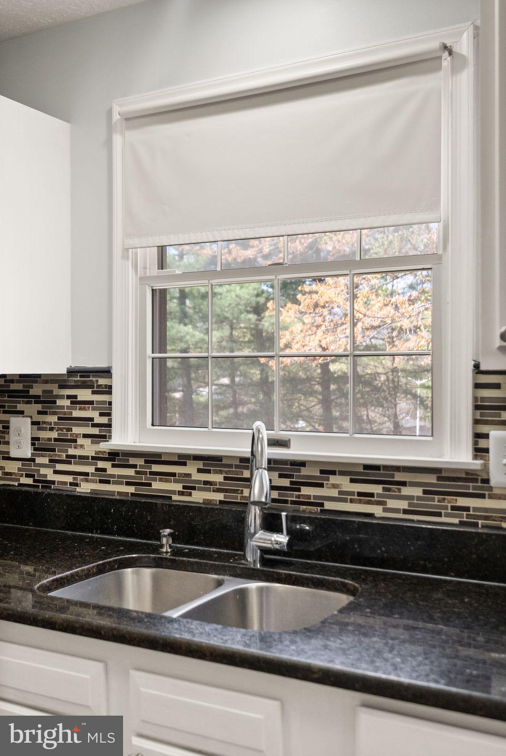 BARKER HILL - Residential