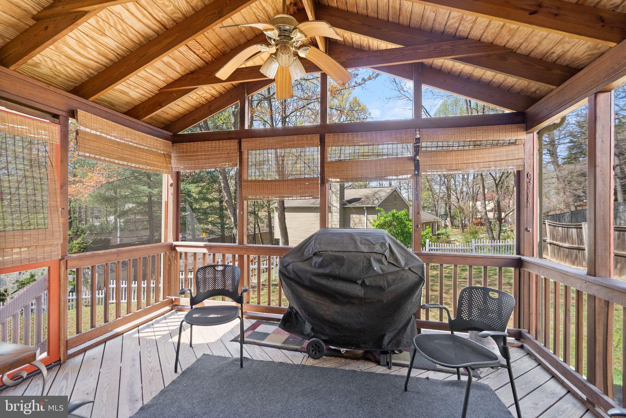 BARKER HILL - Residential