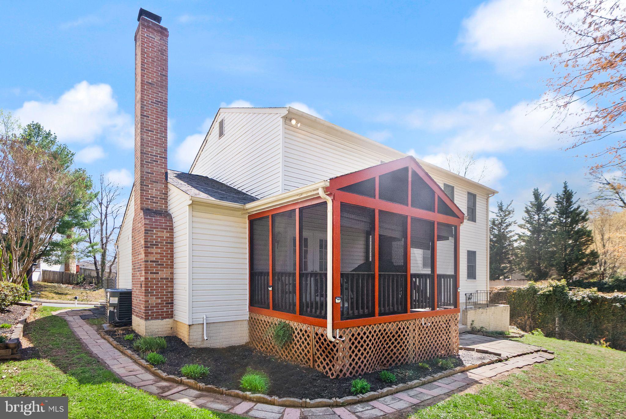 BARKER HILL - Residential