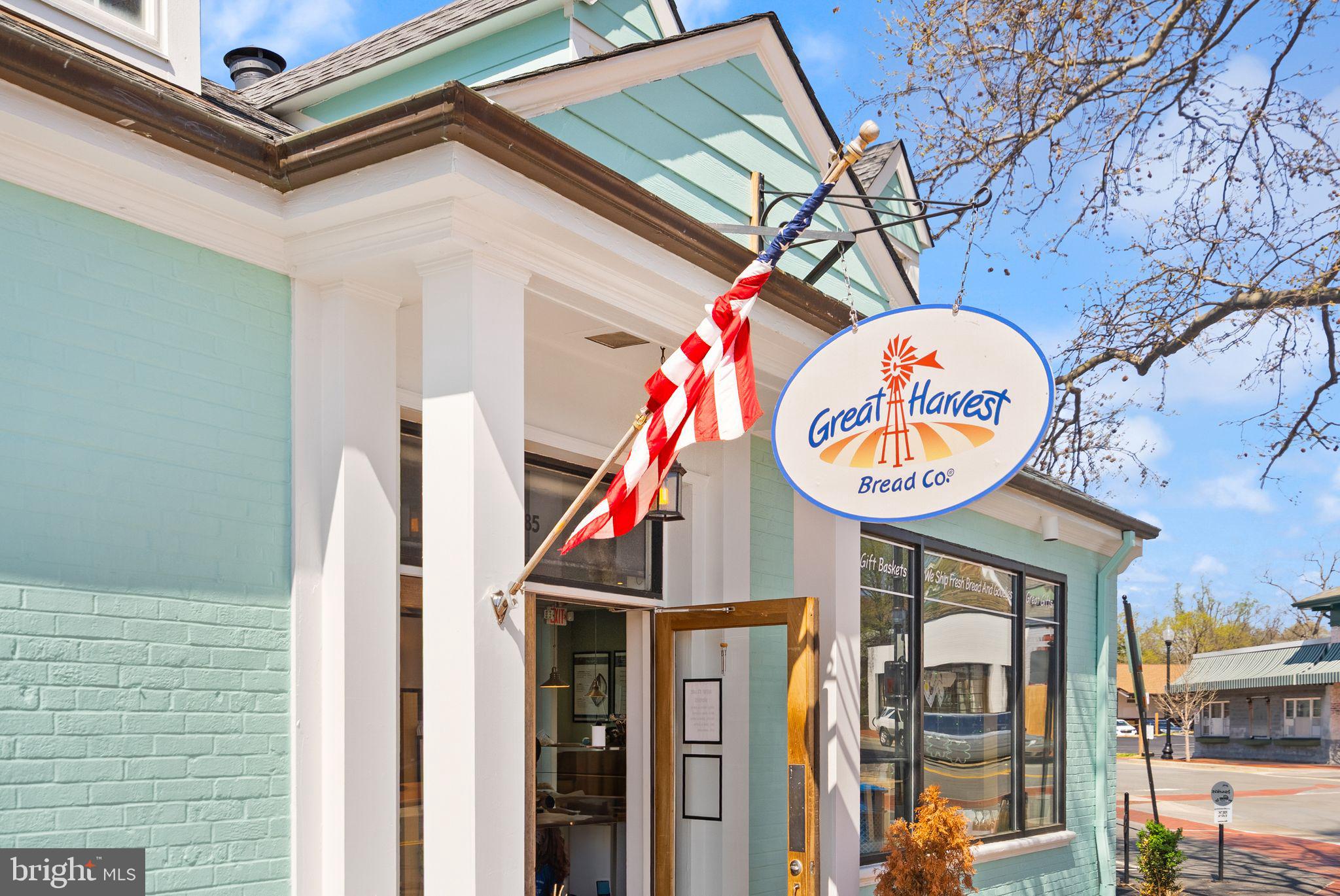 BARKER HILL - Residential