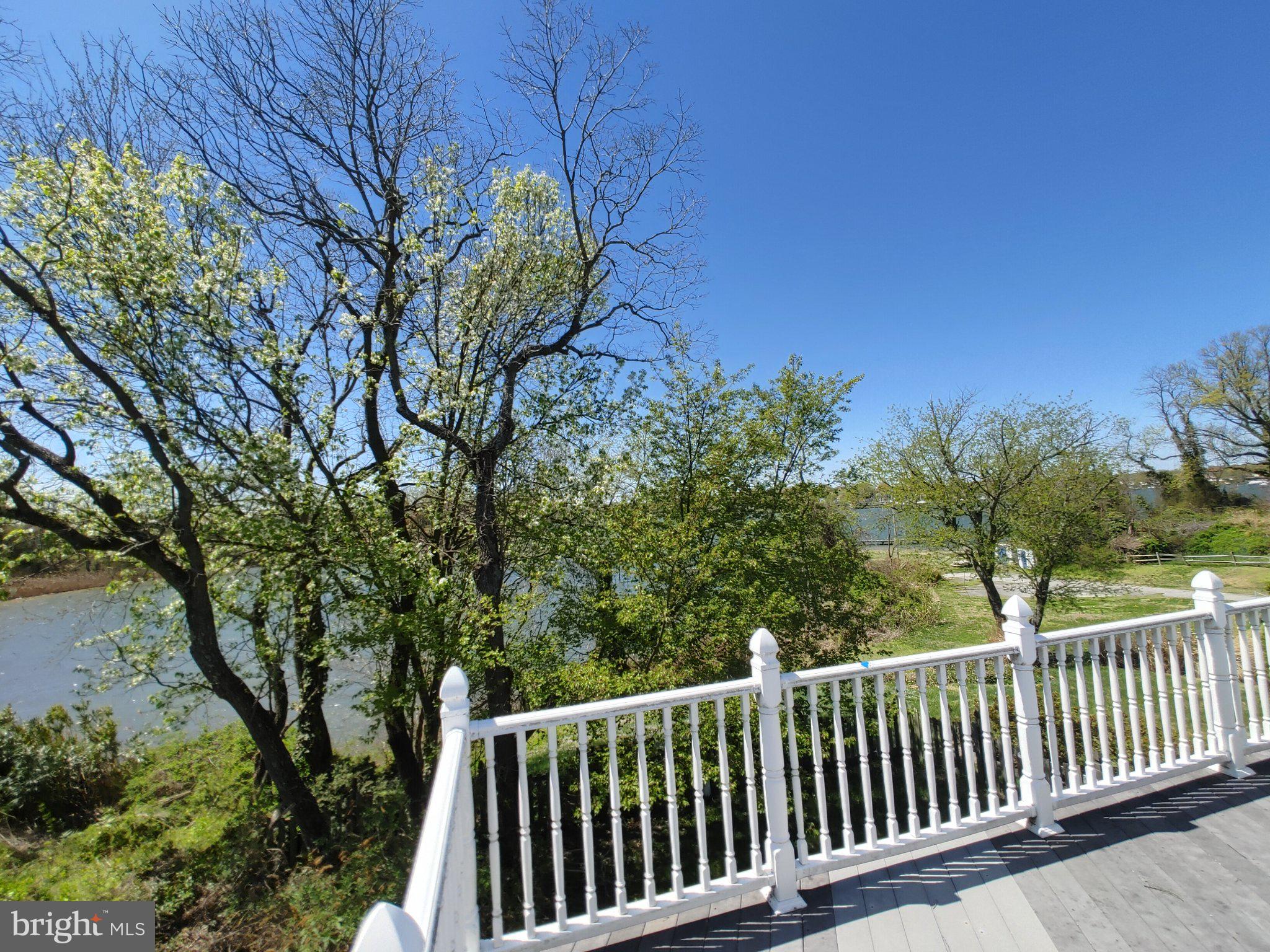 SUNSET BEACH - Residential