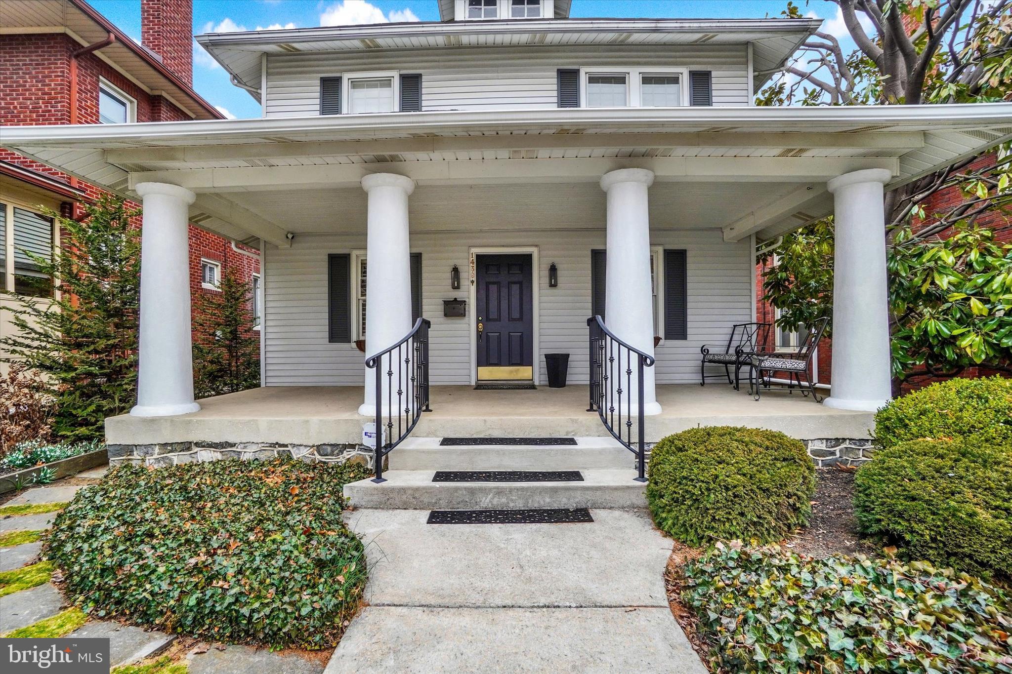 ELMWOOD - Residential