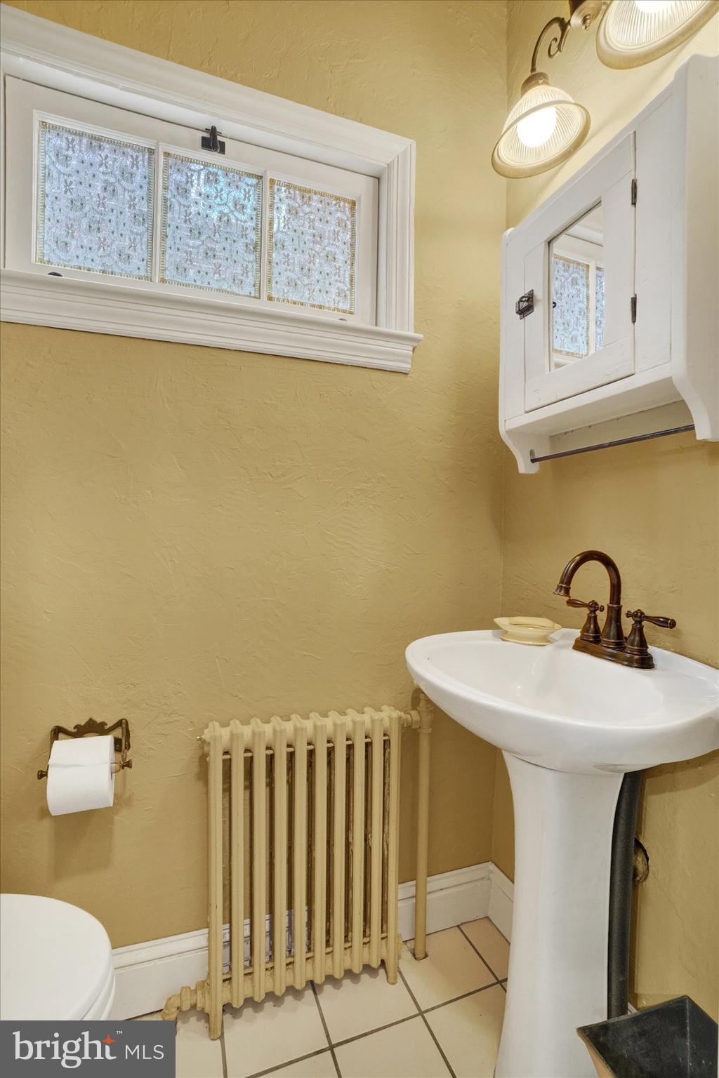 ELMWOOD - Residential